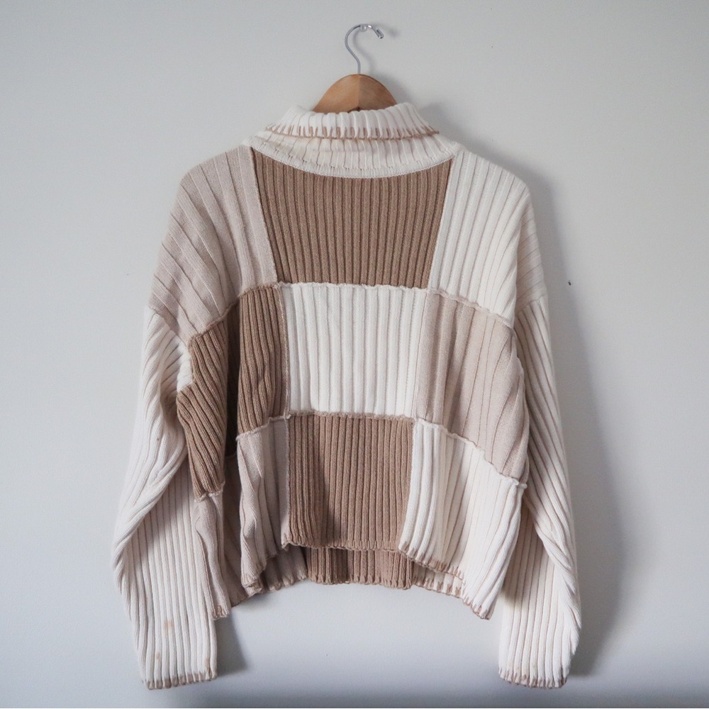 Chunky Colorblock Turtleneck Sweater